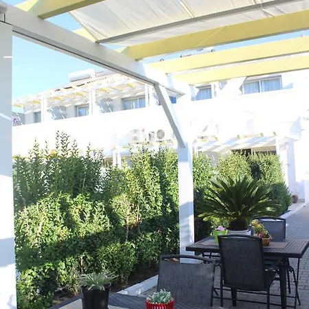 Quinta Da Rosa Linda Pensionat 4*