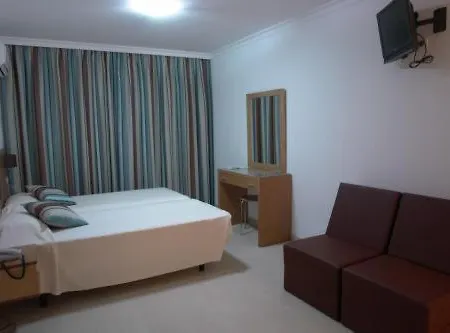 洛萨琳达酒店 3* 蒙蒂戈杜