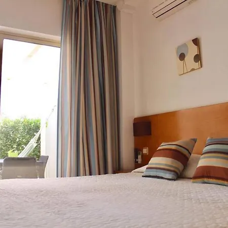 Guest house Quinta Da Rosa Linda Monte Gordo