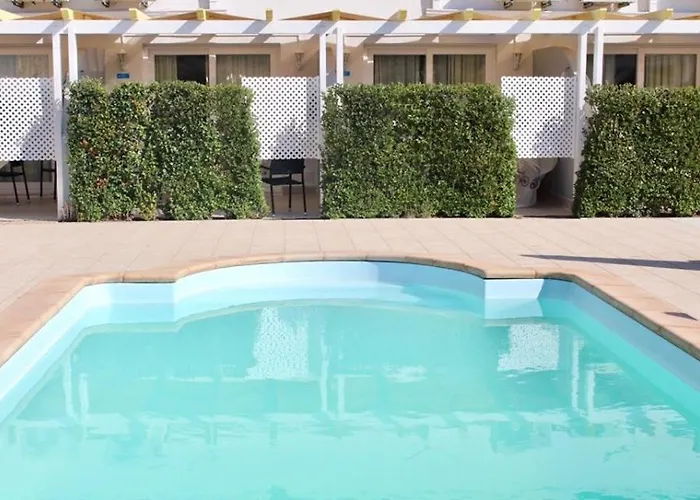 Quinta Da Rosa Linda 4*